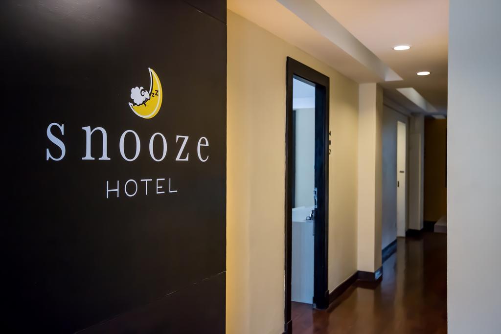 Snooze Hotel Thonglor Bangkok Exterior photo