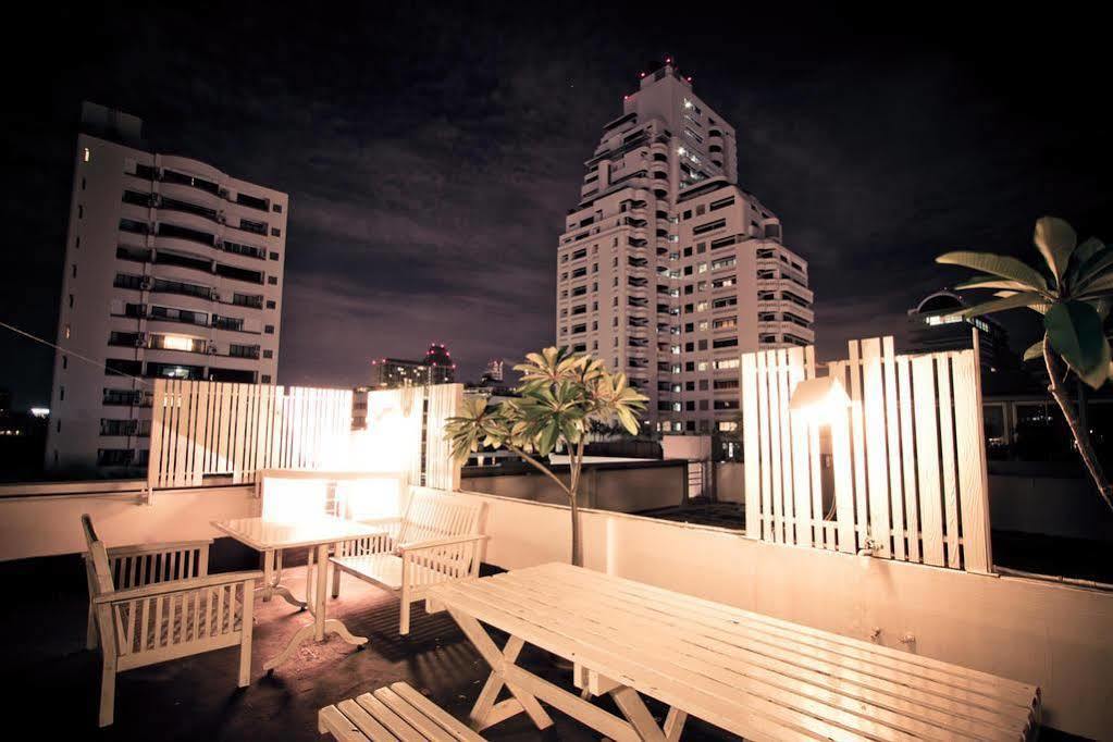 Snooze Hotel Thonglor Bangkok Exterior photo